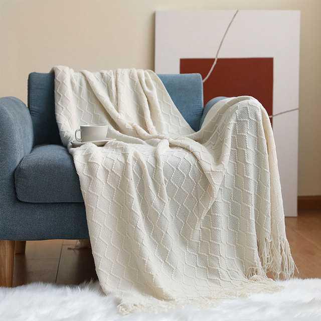 Weiche nordische Decke – Perfekt für gemütliche Abende