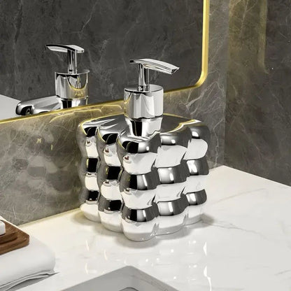 BubbleGlow – Luxuriöser Seifenspender mit verspieltem Design für Badezimmer und Küche