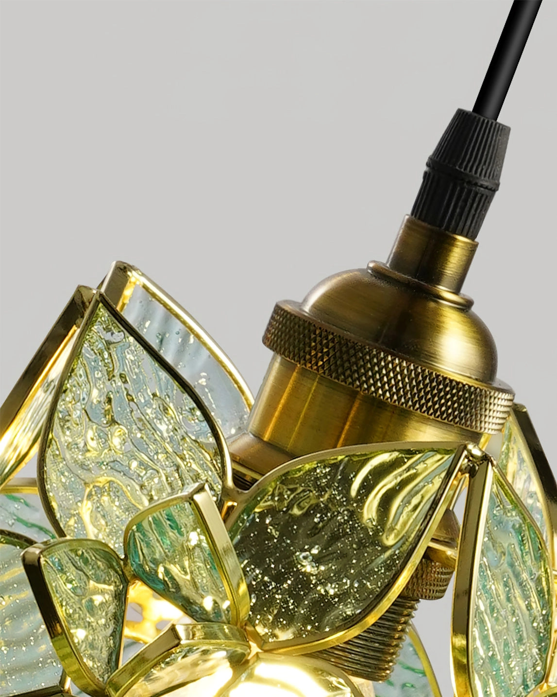 Suspension Capiz und Muschel - Elegante Metall- und Glasklampen für Wohnzimmer und Esszimmer