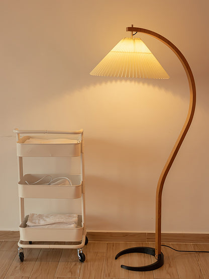 Garduru Stehleuchte im Caprani Design | LED Beleuchtung | Modernes Holz-Look | Elegante Wohnraum-Deko