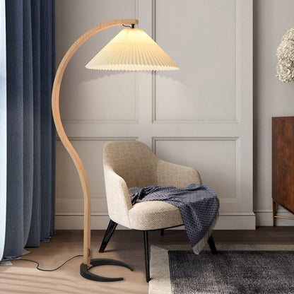 Garduru Stehleuchte im Caprani Design | LED Beleuchtung | Modernes Holz-Look | Elegante Wohnraum-Deko