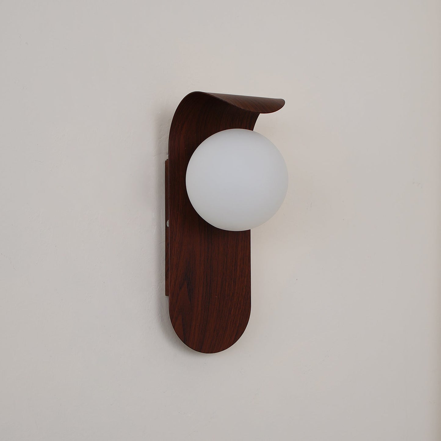 Garduru Light – Retro Holz-Acrylglas LED Wandleuchte