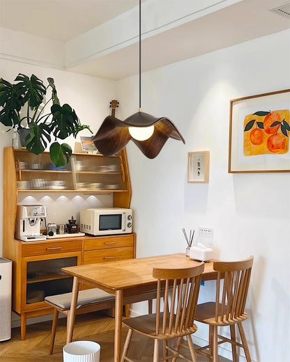 Aufhängung Casia Unique – Design Lotus mit Metall- und Harzoberfläche