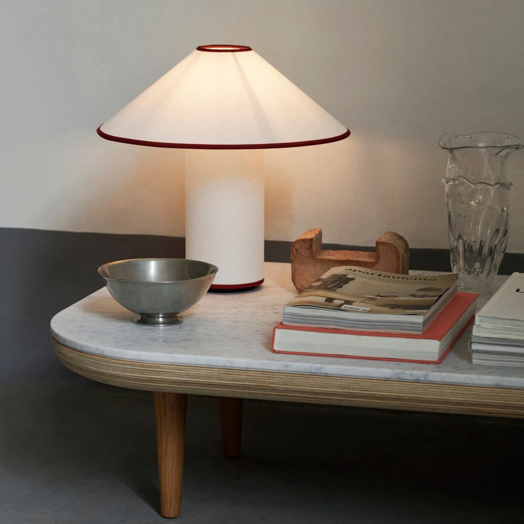 Tischlampe Colette - Elegantes Design mit sanftem Licht für Ihr Interieur