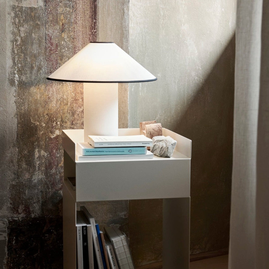 Tischlampe Colette - Elegantes Design mit sanftem Licht für Ihr Interieur