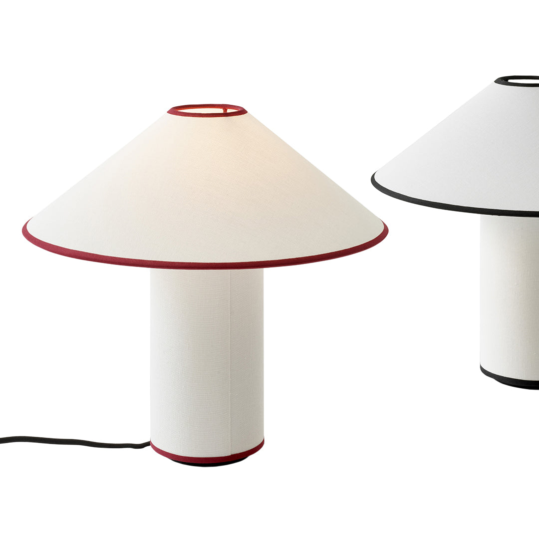 Tischlampe Colette - Elegantes Design mit sanftem Licht für Ihr Interieur
