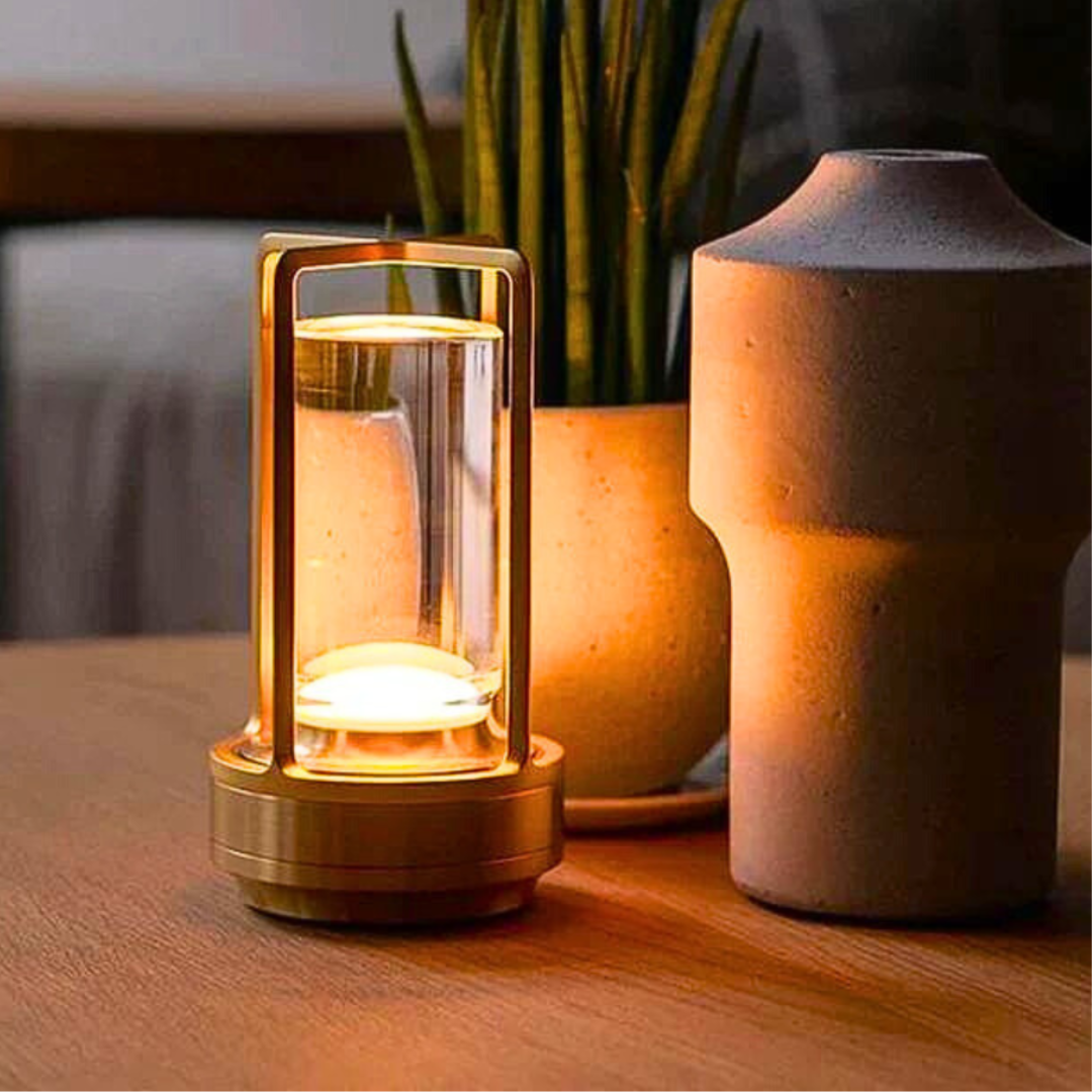 Crystal Glow Laterne – Wiederaufladbare, dimmbare LED Lampe mit Fernbedienung für moderne Innenräume