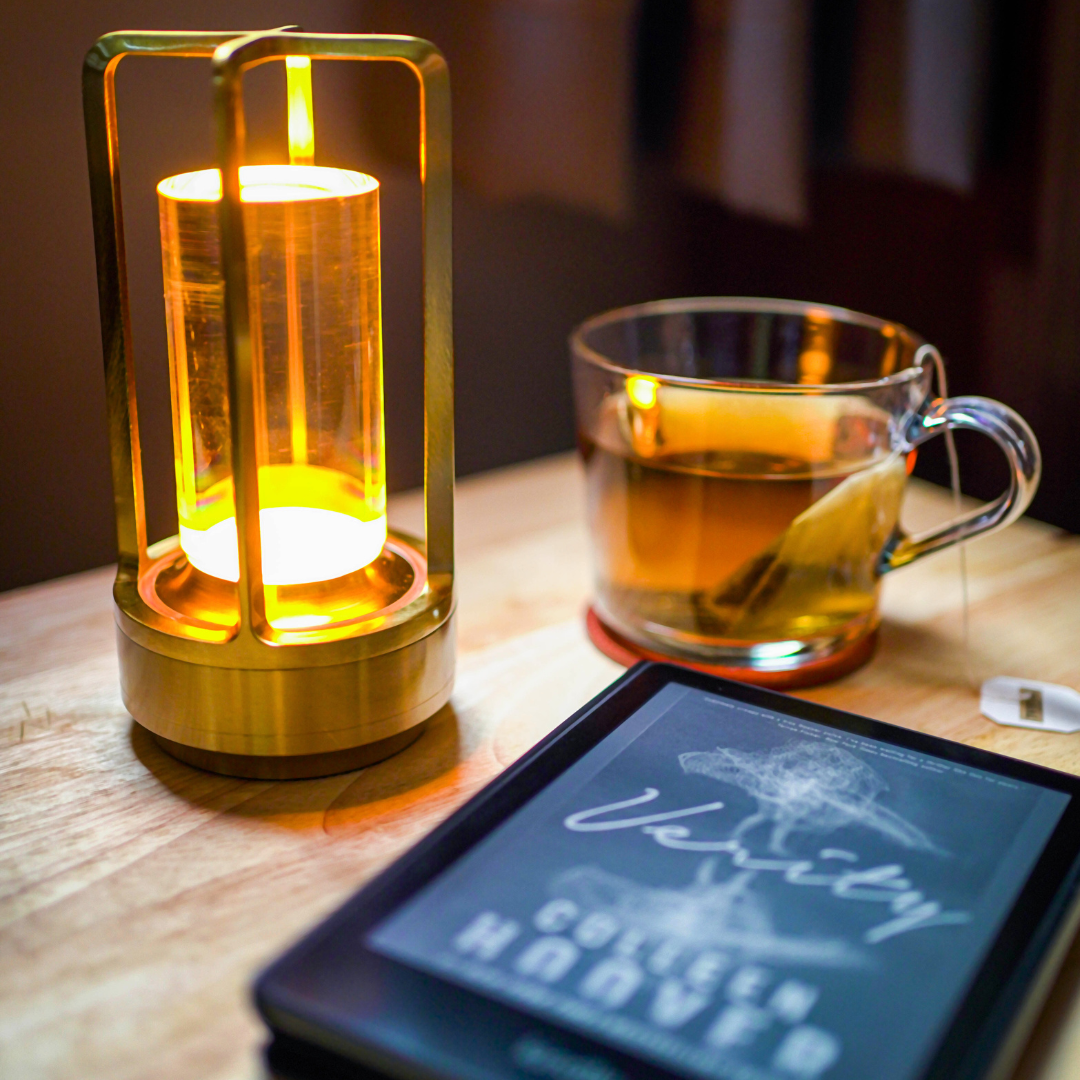 Garduru Luxuslampe – Drahtlose wiederaufladbare LED-Leuchte mit elegantem Kristall-Diffusor