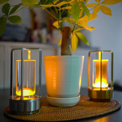 Crystal Glow Laterne – Wiederaufladbare, dimmbare LED Lampe mit Fernbedienung für moderne Innenräume