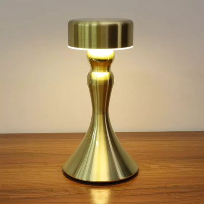 Luxuriöse kabellose Tischlampe mit Gold-Finish