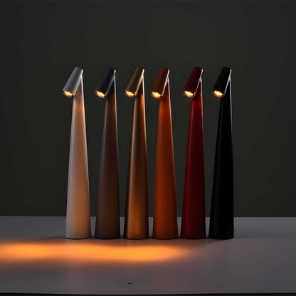 LumiSlim – Stilvolle dimmbare Tischlampe mit raffinierter Eleganz