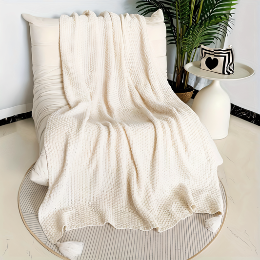 Kuschelige Strickdecke – Perfekt für Sommer & Winter