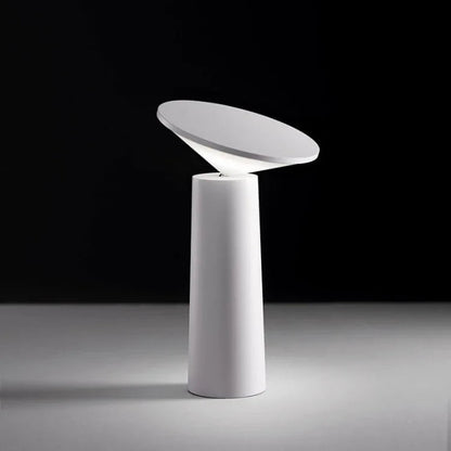 GlowBeam - Moderne LED Tischlampe mit drehbarem Kopf