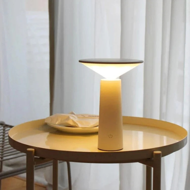 GlowBeam - Moderne LED Tischlampe mit drehbarem Kopf