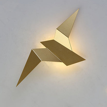 Garduru Iron Bird Wandlampe – Künstlerische LED-Wandlampe für einzigartige Innenräume