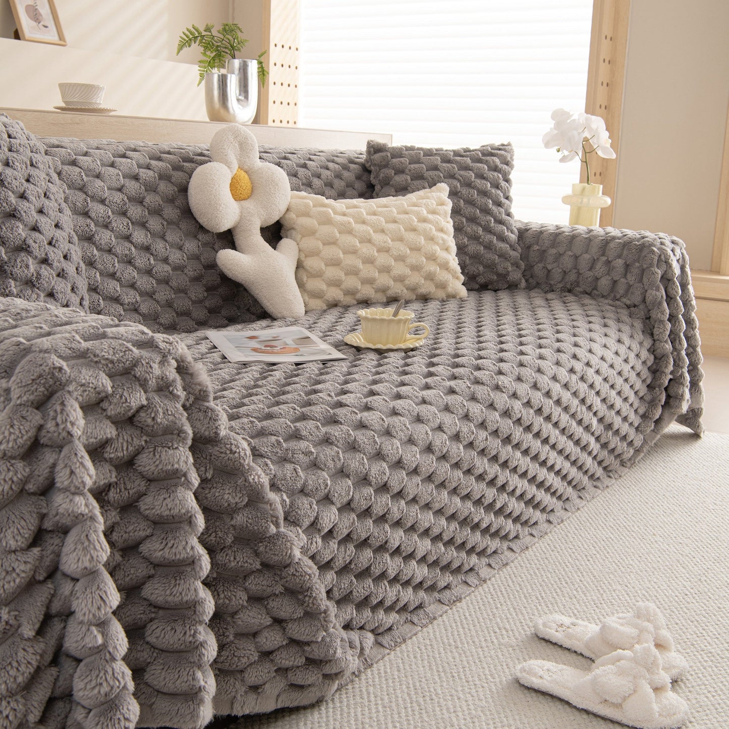 Rabbit Plush Chic Sofa/Couch Cover Throw Blanket