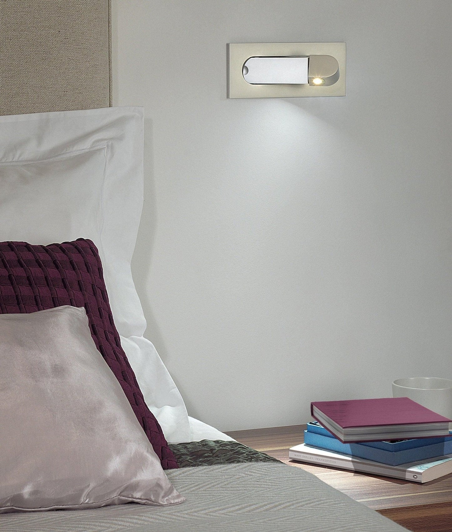 Moderne LED-Leselampe – Verstellbare Nachttischlampe für das Bett mit sanftem Licht