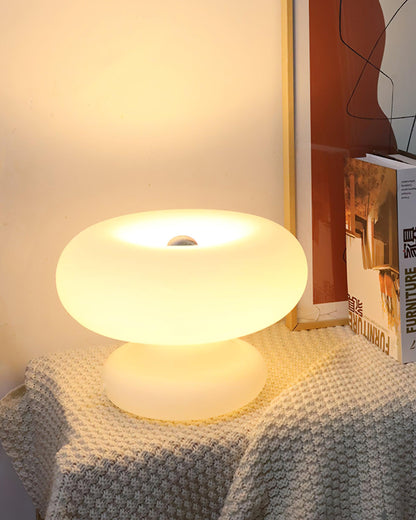 Garduru Tischlampe – Verspielt und doch Elegant LED Akzentbeleuchtung