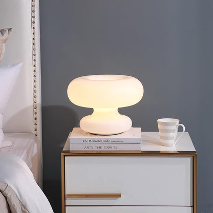 Garduru Tischlampe – Verspielt und doch Elegant LED Akzentbeleuchtung