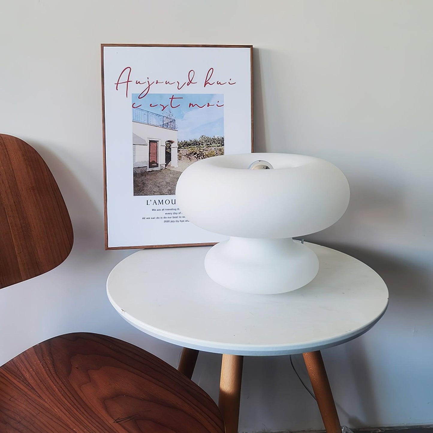Tischlampe Donut – Einzigartiges Design und sanftes Licht für eine einladende Atmosphäre