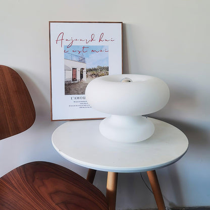 Tischlampe Donut – Einzigartiges Design und sanftes Licht für eine einladende Atmosphäre