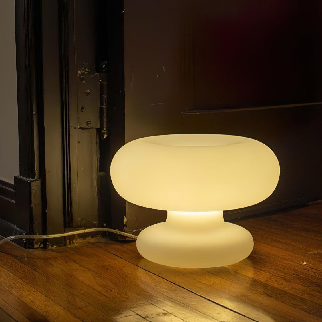 Garduru Tischlampe – Verspielt und doch Elegant LED Akzentbeleuchtung