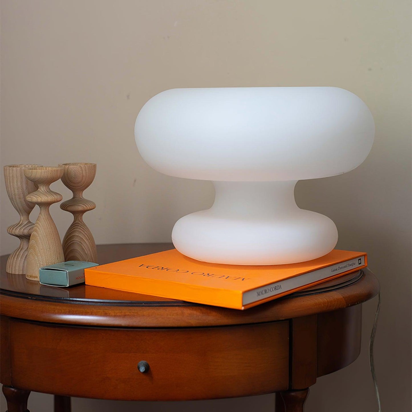 Garduru Tischlampe – Verspielt und doch Elegant LED Akzentbeleuchtung
