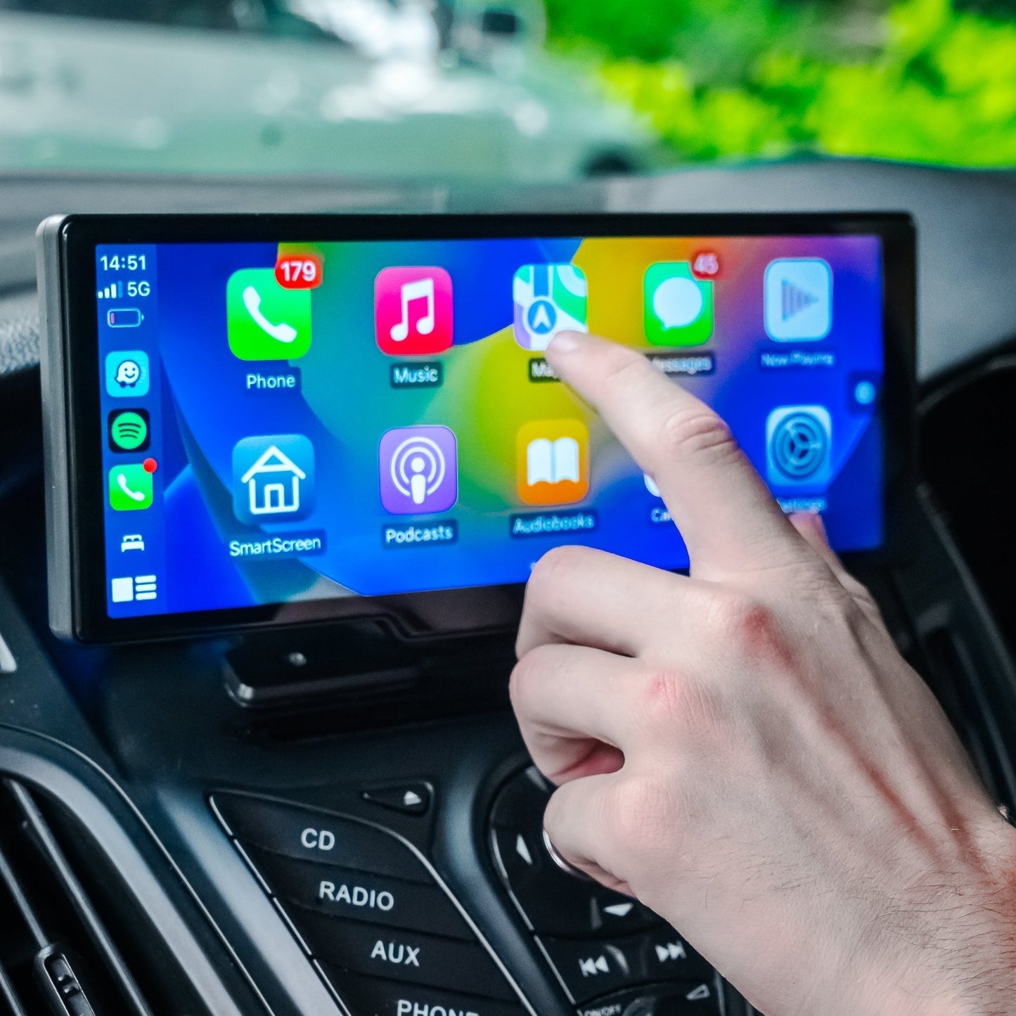 Kabelloses Auto-Display mit Touchscreen-Navigation