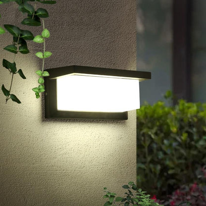 LumiVerve – Moderne LED-Außenlampe mit wasserdichtem Design für Garten und Terrasse