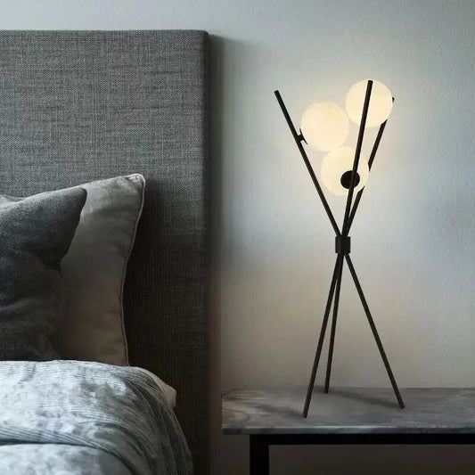 Multifunktions-LED-Lampe – Moderne Tisch- und Stehlampe