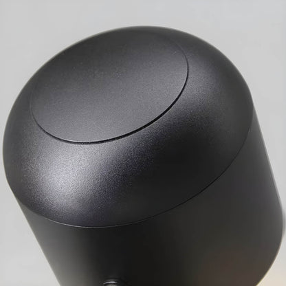 LumiFlex – Dimmbare Wandlampe mit minimalistischem Design und schwenkbarem Kopf