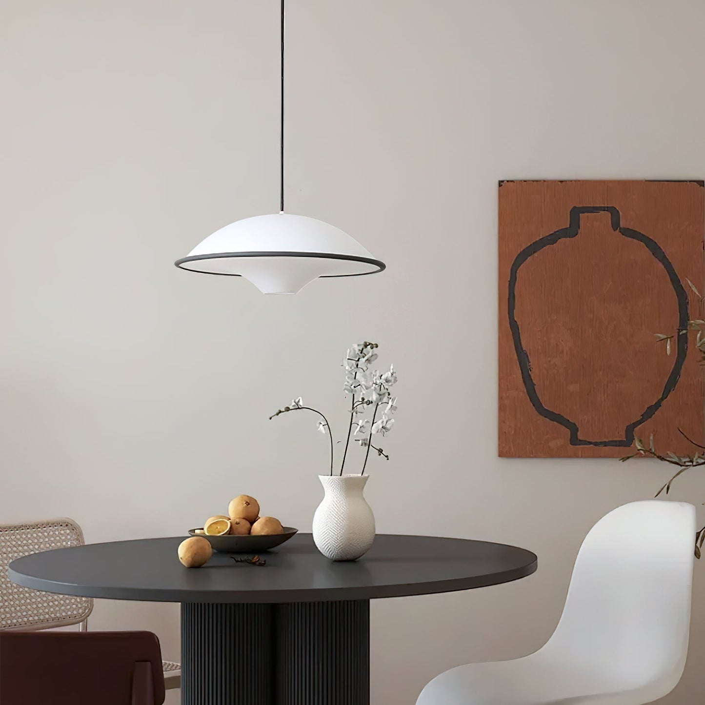 Moderne Fontana Suspension - Minimalistische LED-Lampe Inspiriert von UFOs
