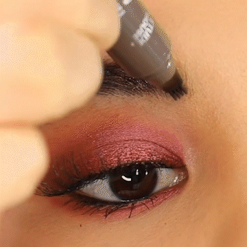 Crayon Kontur der Augenbrauen | BrowPerfect™