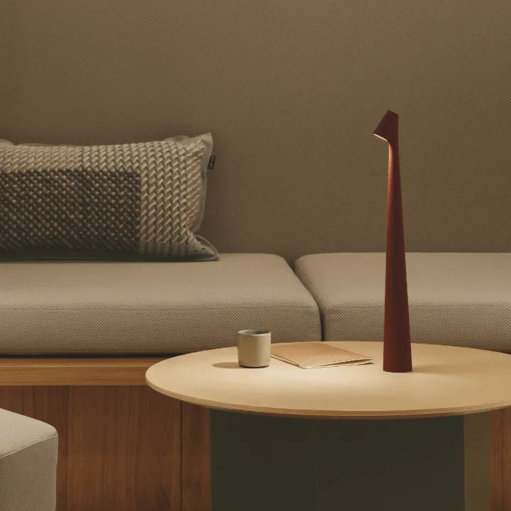 Garduru Minimalistische Tischlampe - Einfaches und Elegantes Design für modernes Interieur