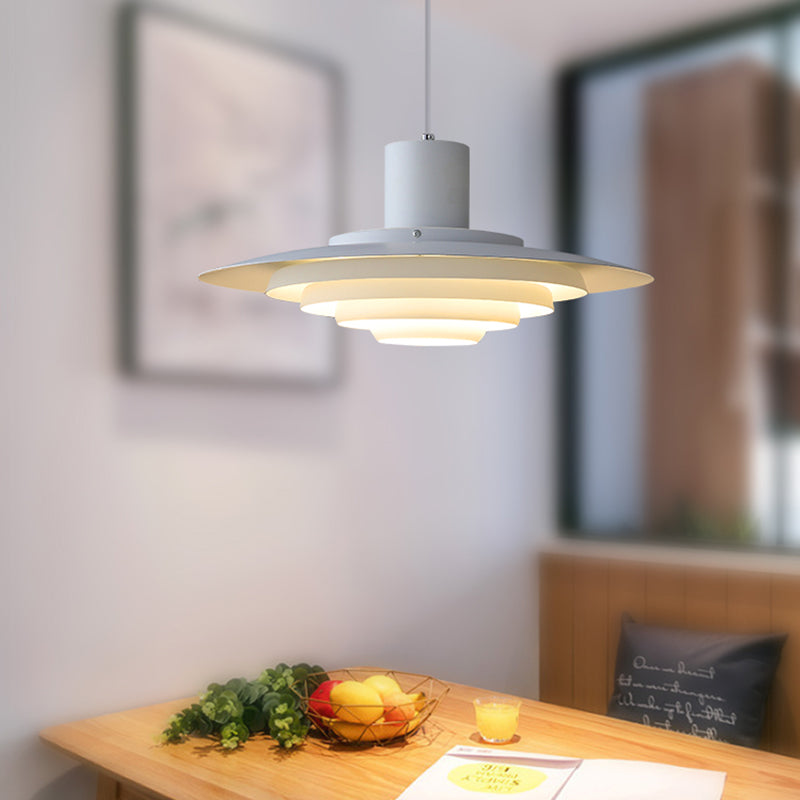 Moderne LED-Eisen- und Aluminium-Hängelampe - Skandinavische Designlampe