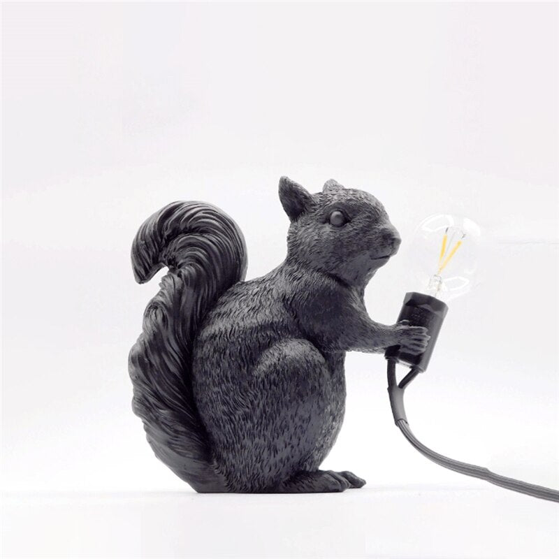 Garduru Designer Niedliches Eichhörnchen Tischlampe