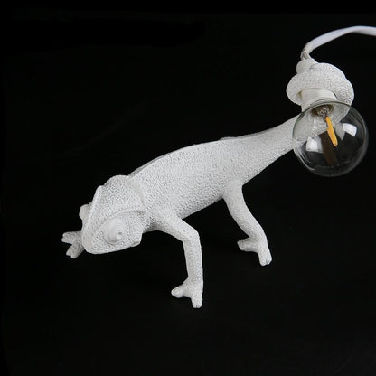 Garduru Resin Eidechse Tischlampe – Einzigartiges von der Natur inspiriertes Akzentlicht