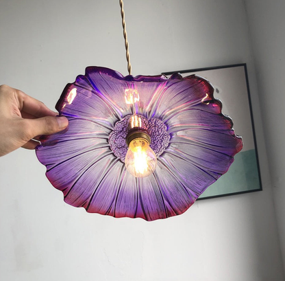 RoyaleGlow Charmante Vintage Blumen Glas Pendelleuchte – Elegante Beleuchtung für Zuhause & Essbereich