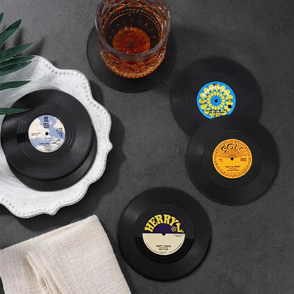 Retro Vinyl Untersetzer Set – Schützen Sie Ihre Möbel mit musikalischem Stil