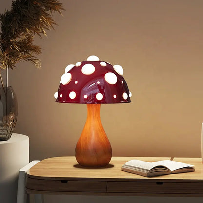 MushGlow – Magische Tischlampe mit atmosphärischem Pilzdesign