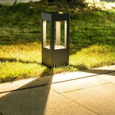 Garduru Solarbetriebene Säulenlampe | Nachhaltige Gartenbeleuchtung | LED Außenleuchte | Wetterfest | Solarbetriebene Lichtquelle für Terrasse & Garten