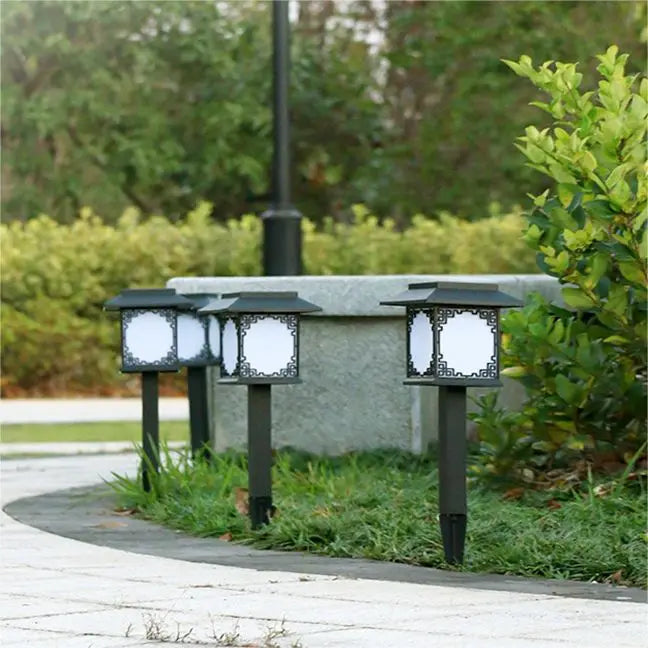 Solar LED Gartenlampe – Große quadratische Lampe mit warmem Licht und dualer Nutzung