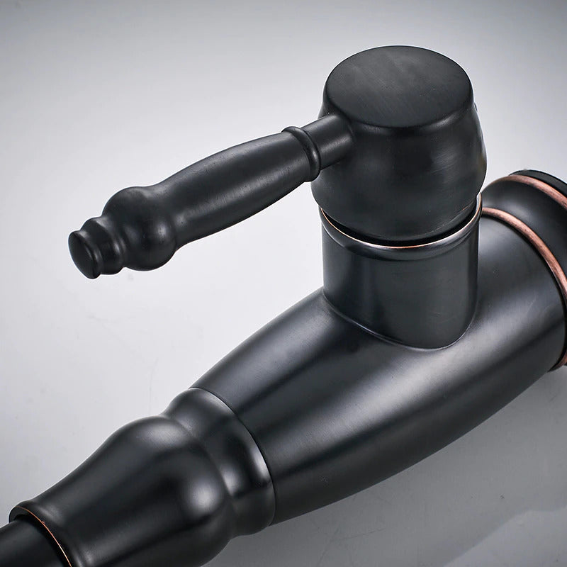 Einziehbarer Küchenwasserhahn