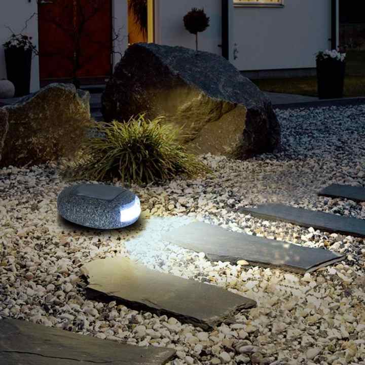 Solar LED Steinleuchte für Garten und Wege – Wetterfeste Wegbeleuchtung im Naturstein-Design