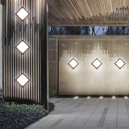 Moderne Außenwandleuchte aus Aluminium mit Bewegungssensor