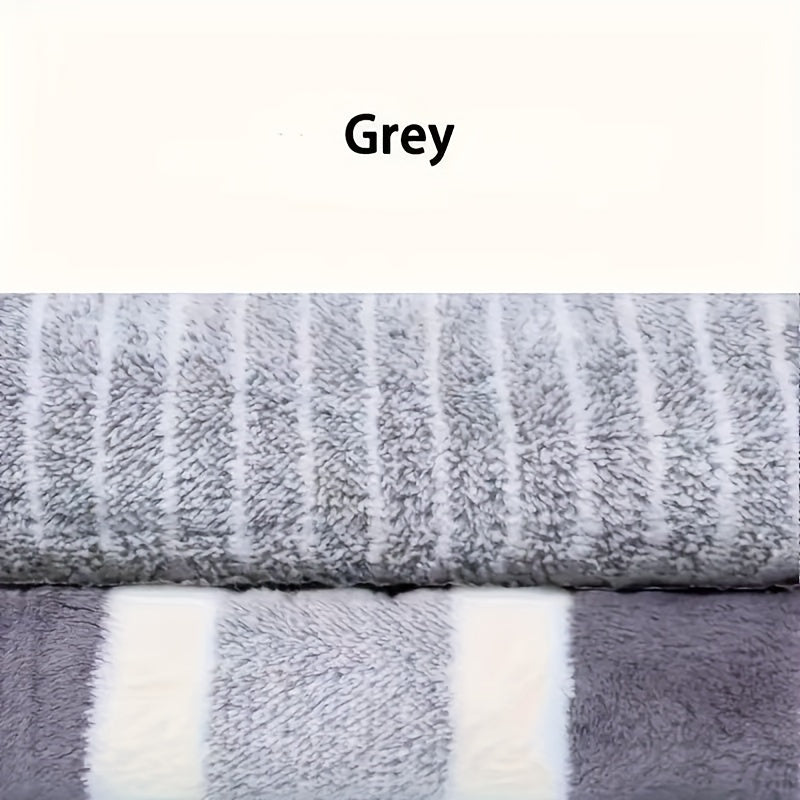 VeluSoft – Luxuriöses 8-teiliges Badetuchset aus weichem Korallenvlies für ultimativen Komfort