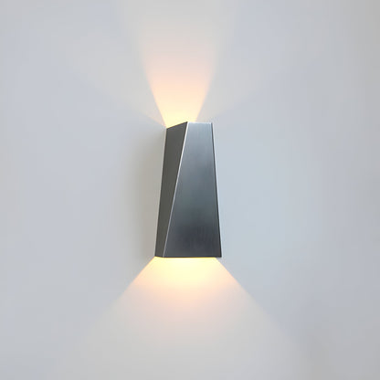AlumiRay Wandlampe - Minimalistische trapezförmige Wandlampe - Up and Down Wandlichter LED