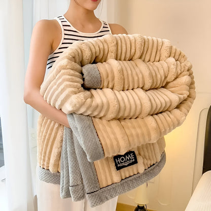 Fleece-Decke mit vintage Streifenmuster für gemütliche Wohnkultur