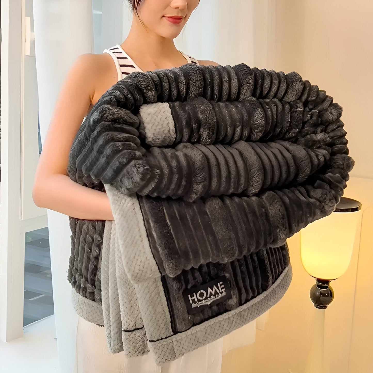 Fleece-Decke mit vintage Streifenmuster für gemütliche Wohnkultur