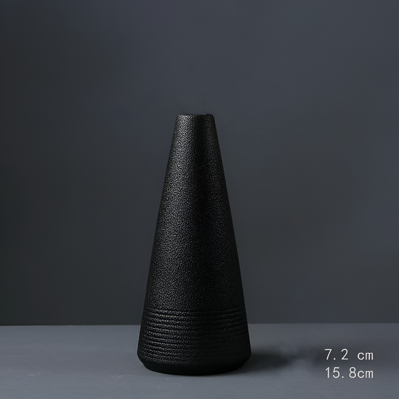 BlackCraft Vase - Ästhetisch Texturierte Keramikvasen für Blumen